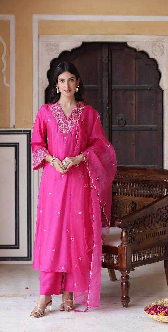 Chanderi SilkEmbroidery Suit - MYLUXURY LANE ENTERPRISE